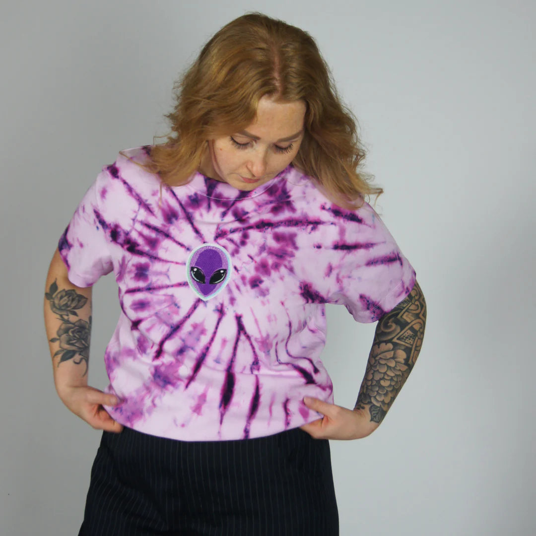 Alien Head Tee - Out Of this World - T-shirt - MillersMind - alien-deep-space - ["T-shirt"]