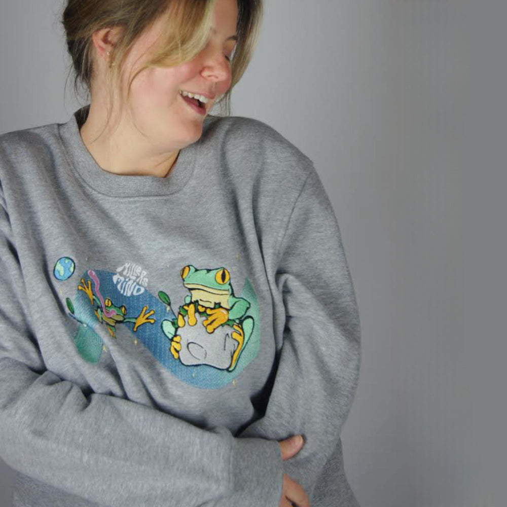 Space Frog Sweater - Grey - Sweatshirt - MillersMind - space-frog-sweater-grey - ["embroidery","handmade","organic","sweatshirt"]