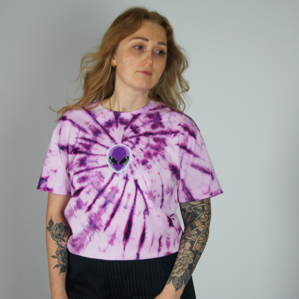 Alien Head Tee - Out Of this World - T-shirt - MillersMind - alien-deep-space - ["T-shirt"]